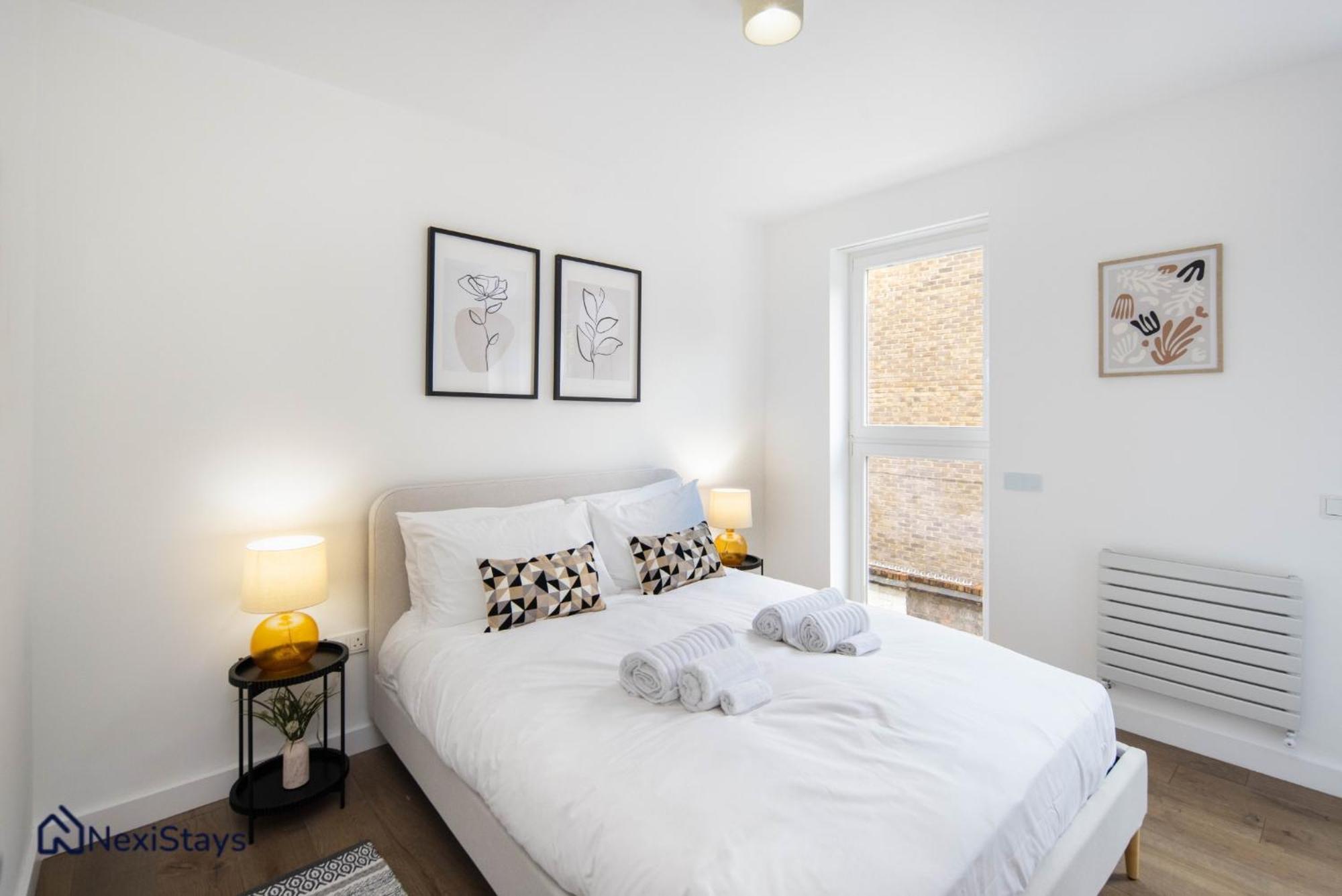 Апартаменты 1 Min Walk To Euston Station, Modern Townhouse Лондон Экстерьер фото