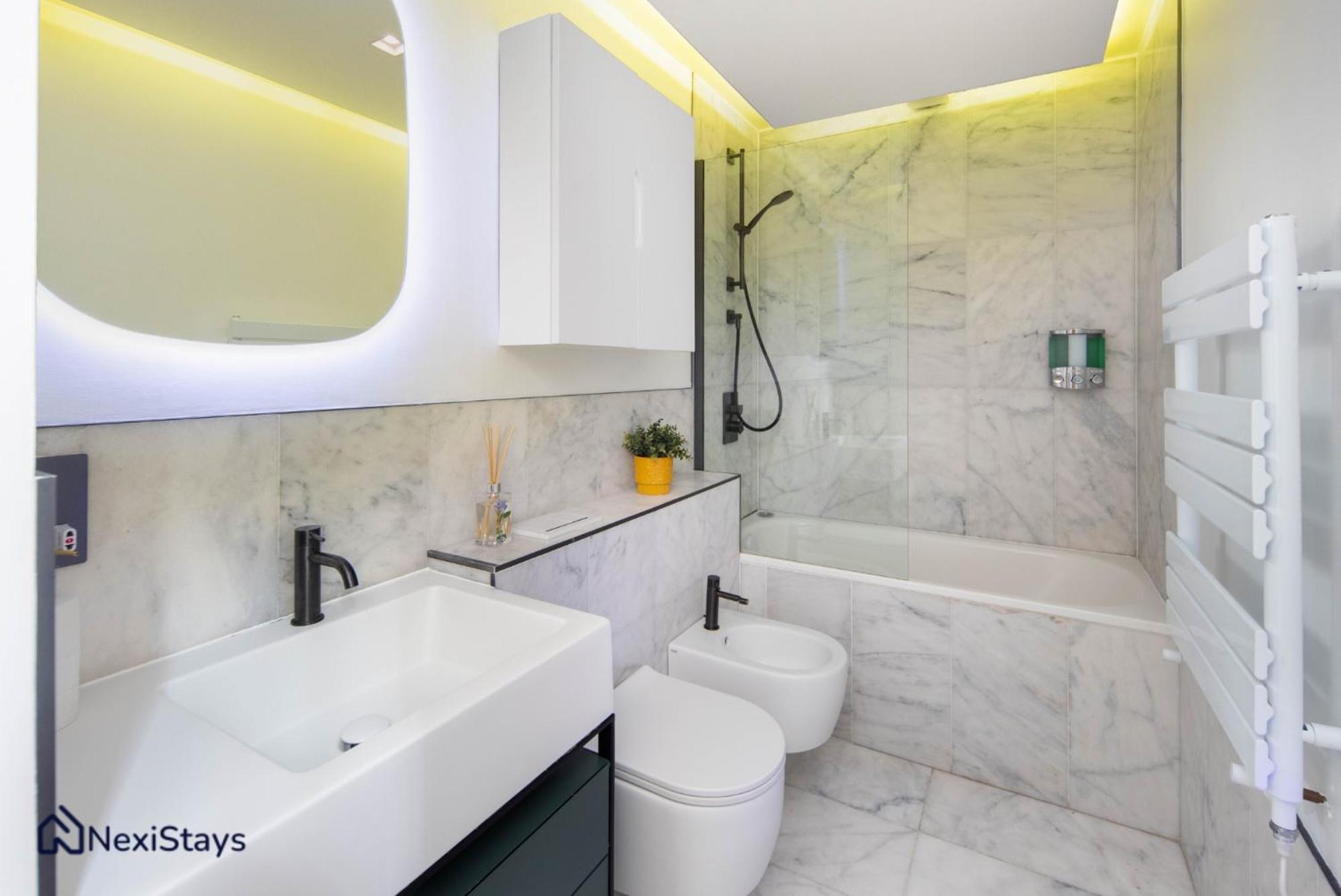 Апартаменты 1 Min Walk To Euston Station, Modern Townhouse Лондон Экстерьер фото